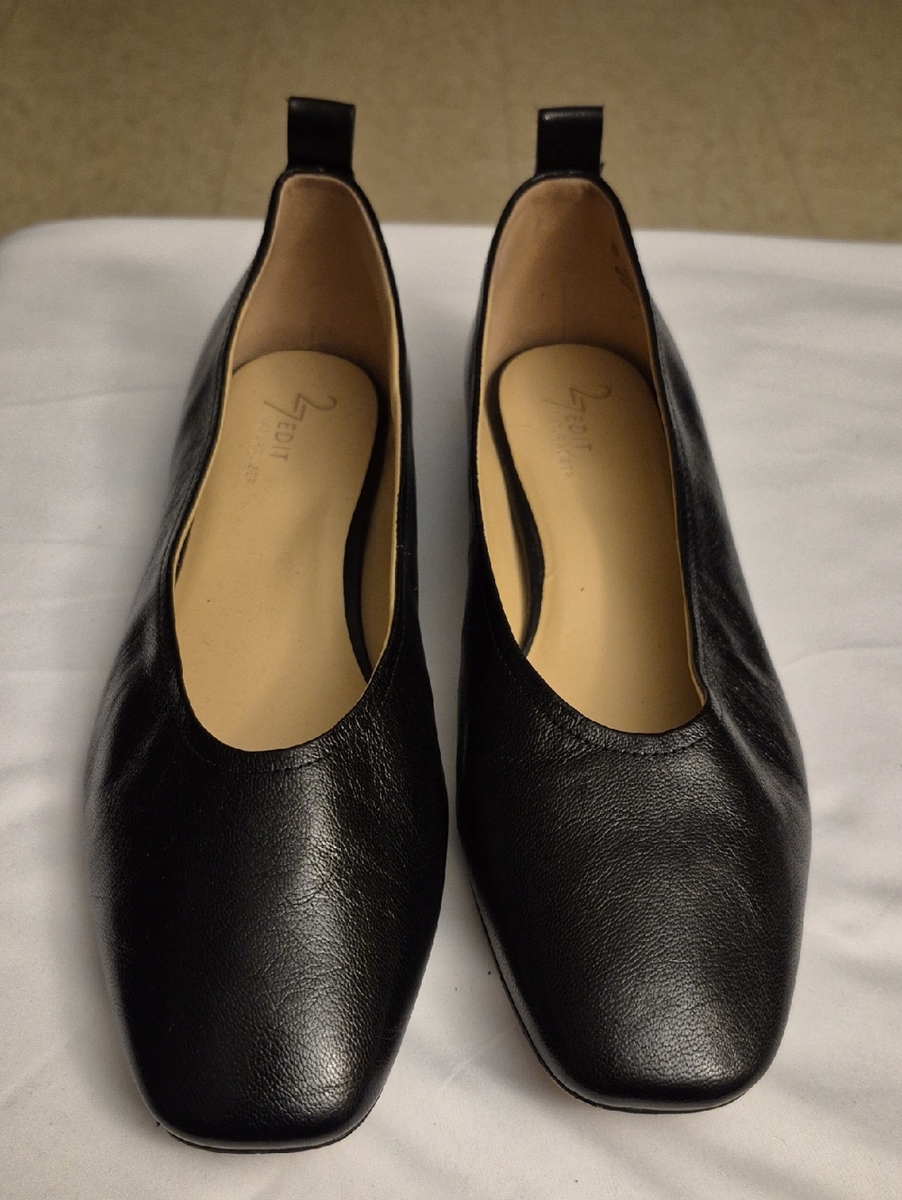 27 EDIT Black Leather Square-Toe Flats